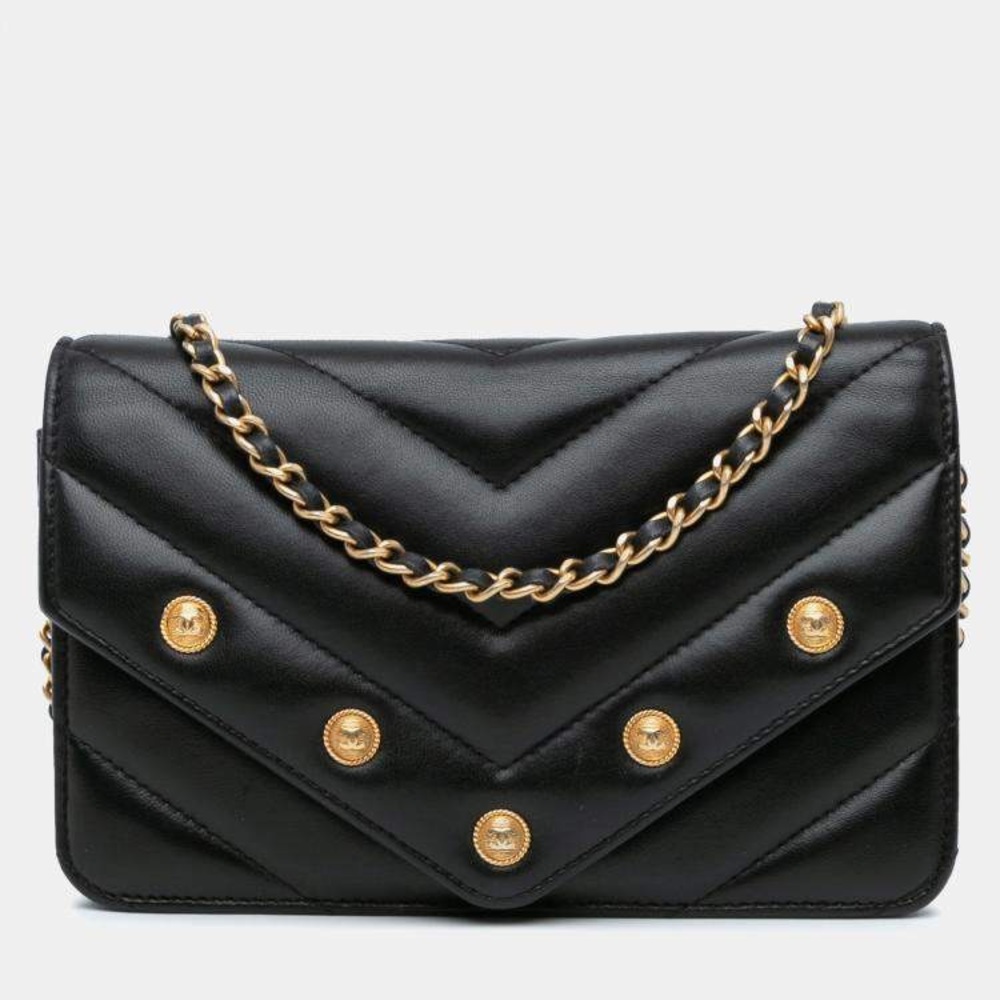 Chanel Wallet on Chain